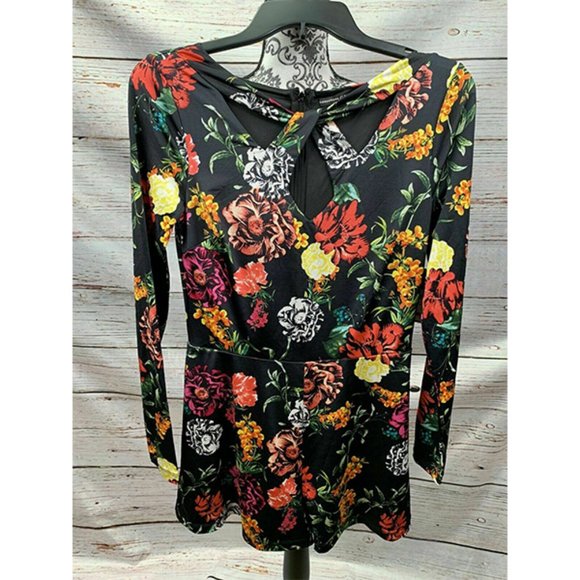 Guess Laurena Floral-Print Keyhole Romper S - Picture 8 of 8